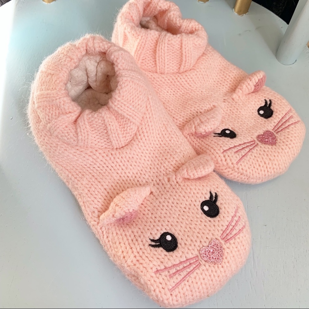 Pink cat knitted slippers SMALL